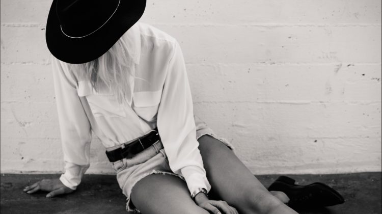 Janessa Leone Chapeaux éthiques