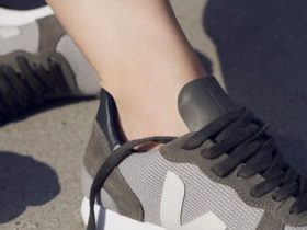 veja holiday fair trade eco frienldy sneakers