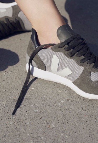 veja holiday fair trade eco frienldy sneakers